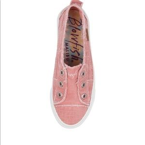 Blowfish Aussie Sneakers NWOT (STOCK IMAGES)